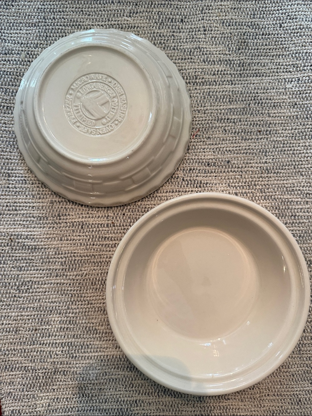 Longaberger Pottery Sm Pie Dishes- Pair